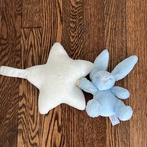 Jellycat bashful bunny star musical pull